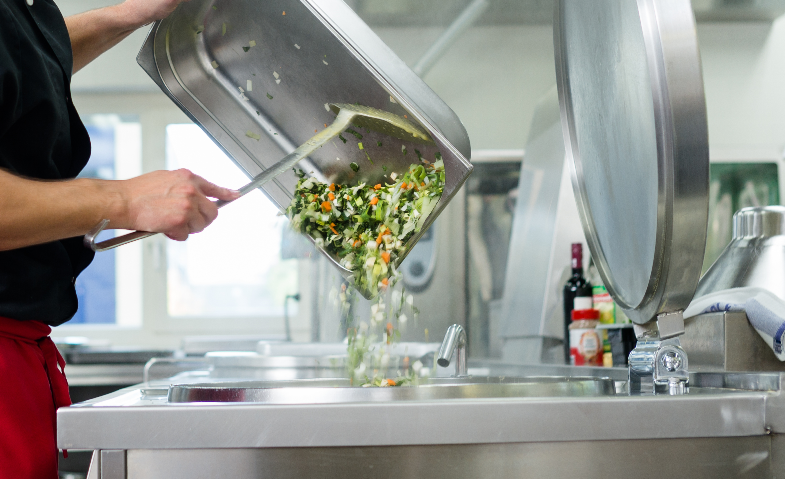 Maaltijd bereid in productiekeuken Ter Weel Goes