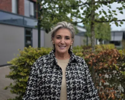 Portret Carine - Bestuur en directie