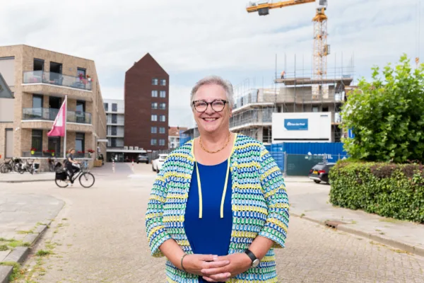 Coby Traas voor bouw Residence 't Gasthuis - Verhalen